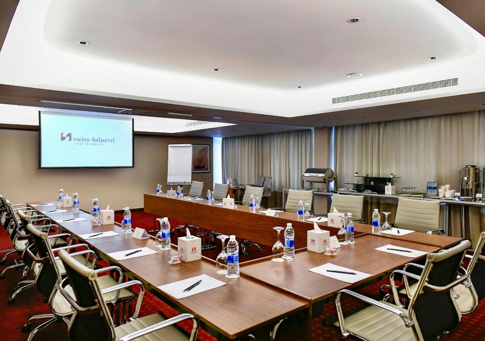 Swiss-Belhotel Seef Bahrain Манама Екстер'єр фото