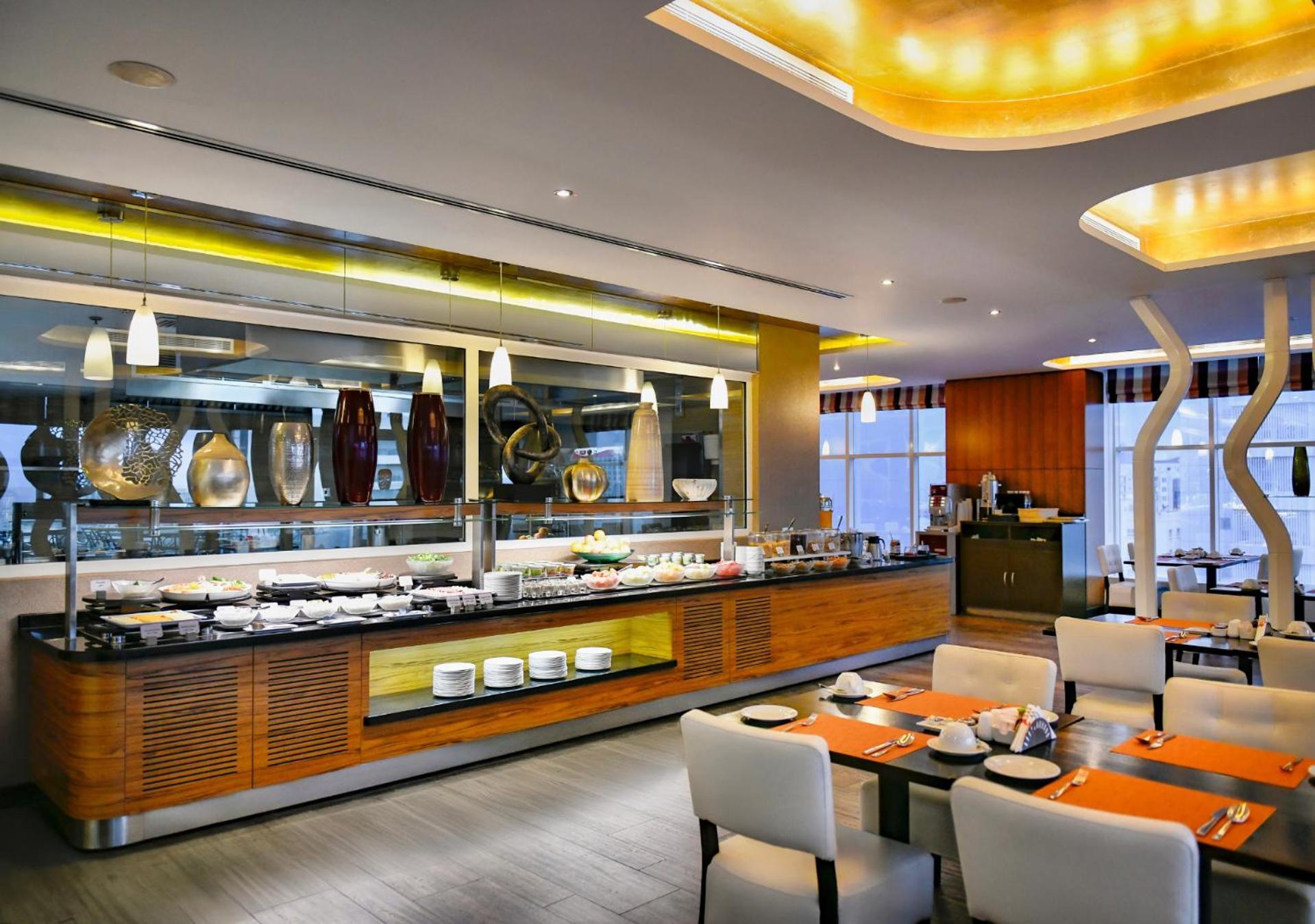 Swiss-Belhotel Seef Bahrain Манама Екстер'єр фото