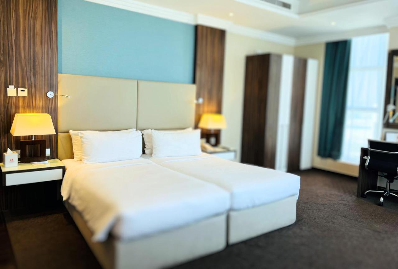 Swiss-Belhotel Seef Bahrain Манама Екстер'єр фото
